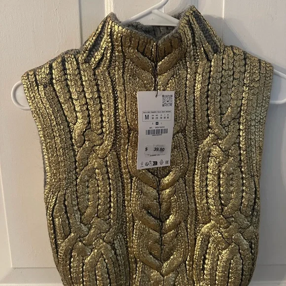 Zara NWT Cable Knit Sweater Vest Special Foil Print Finish Golden Metallic Sz M - Picture 4 of 9